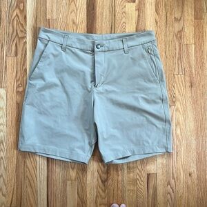 Lululemon Commission short